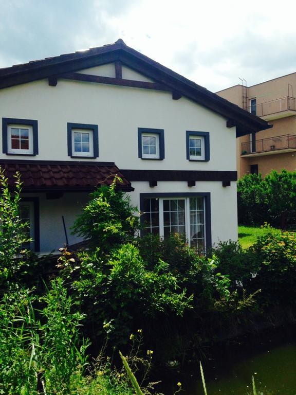 רווה Villa Konik Morski מראה חיצוני תמונה